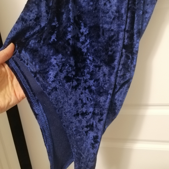 Velvet bodysuit - Picture 5 of 5
